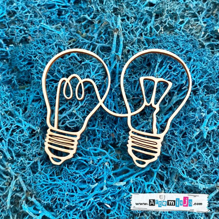 Tekturka: Sprzęty 07 - Połączone żarówki